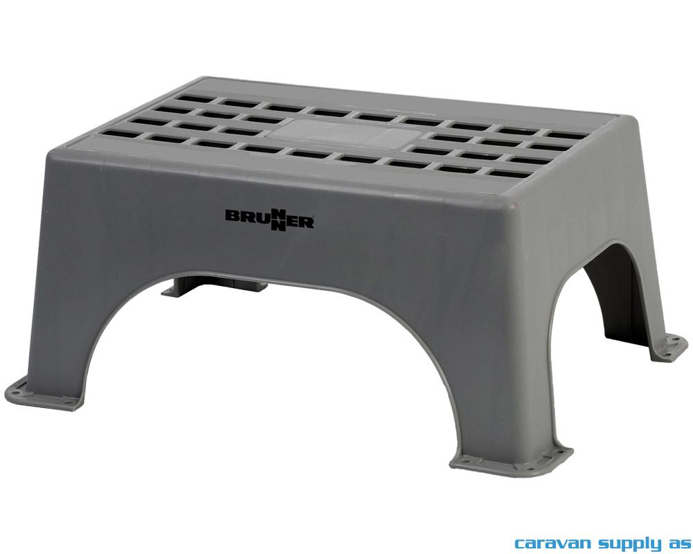 Trinn Brunner Podium L enkel 50x34x23cm